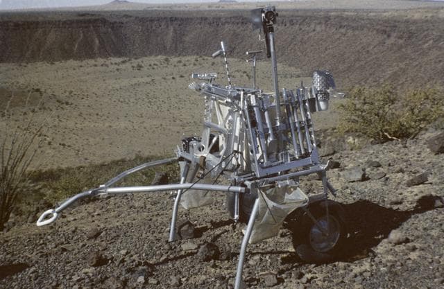 NASA image: Prototype of the Modular Equipment Transporter (MET)