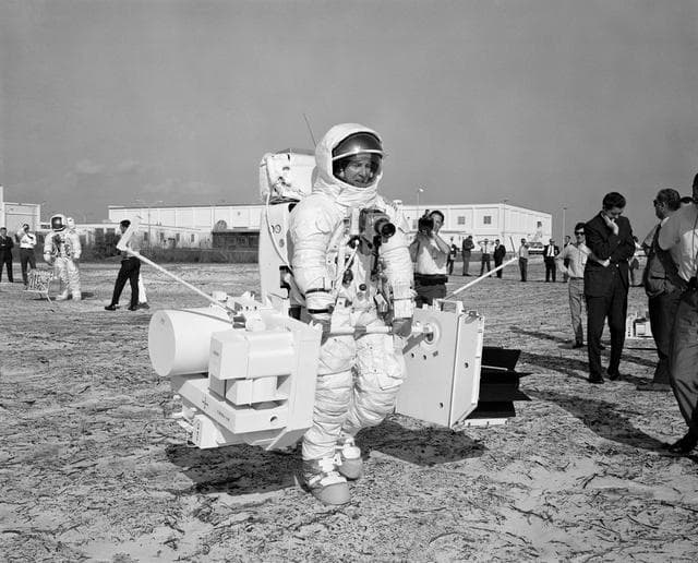 NASA image: Apollo 13 astronauts participate in walk-through of EVA timeline at KSC