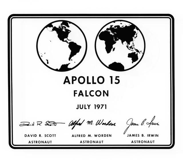 PLAQUE - LUNAR SURFACE (APOLLO XV) - MSC