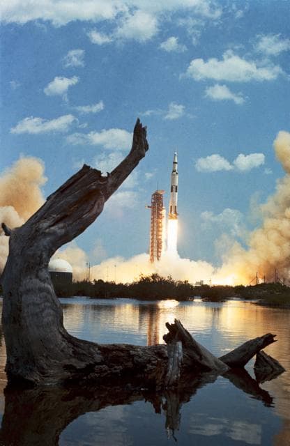 NASA image: Apollo 16 liftoff