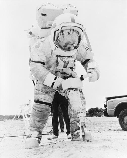 NASA image: APOLLO XVII - SIMULATIONS (EXTRAVEHICULAR ACTIVITY [EVA]) - KSC