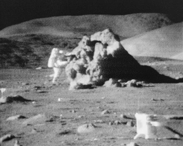 NASA image: APOLLO 17 - INFLIGHT (1ST EVA)