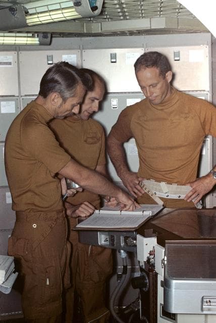 NASA image: Skylab (SL)-3 Crewmen - Checklist - Crew Quarters - Orbital Workshop Simulator (OWS) Trainer - JSC