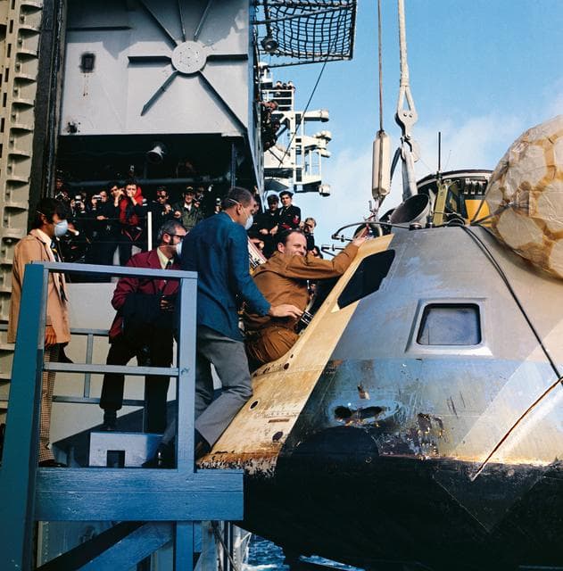 NASA image: ASTRONAUT LOUSMA, JACK - EGRESS - SKYLAB 3 COMMAND MODULE - PACIFIC