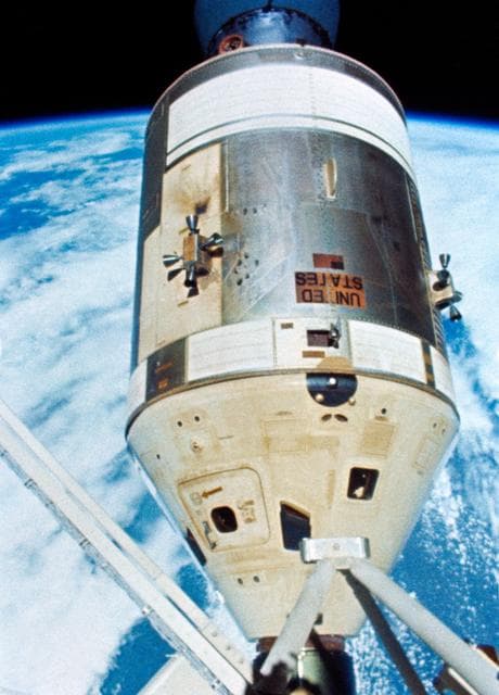 NASA image: SKYLAB IV - INFLIGHT