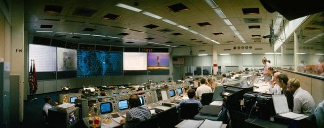 NASA image: MISSION CONTROL CENTER (MCC) - APOLLO-SOYUZ TEST PROJECT (ASTP)