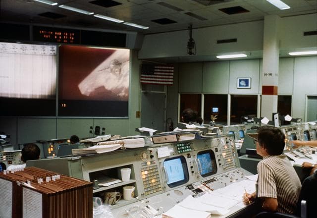 NASA image: MISSION CONTROL CENTER (MCC) - APOLLO-SOYUZ TEST PROJECT (ASTP) - JSC