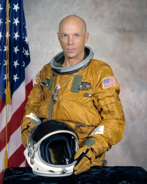 NASA image: OFFICIAL PORTRAIT - MUSGRAVE, STOREY, ASTRONAUT