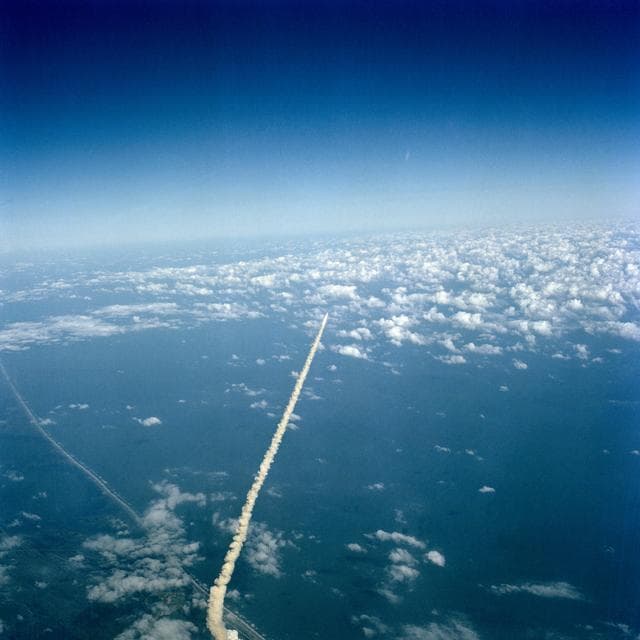 NASA image: Aerial views of the STS-2 launch from Pad 39A at Kennedy Space Center
