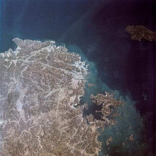 NASA image: INFLIGHT (EARTH VIEWS) - STS-2