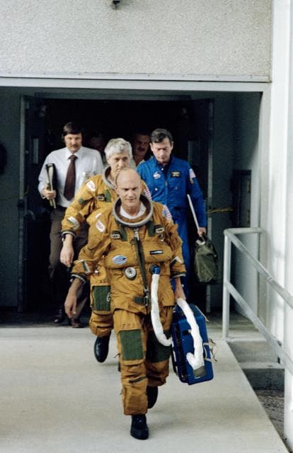 NASA image: Astronauts Mattingly and Hartsfield prepare to board van for liftoff rehersal