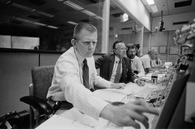 NASA image: MOSC activitiy during STS-4 mission