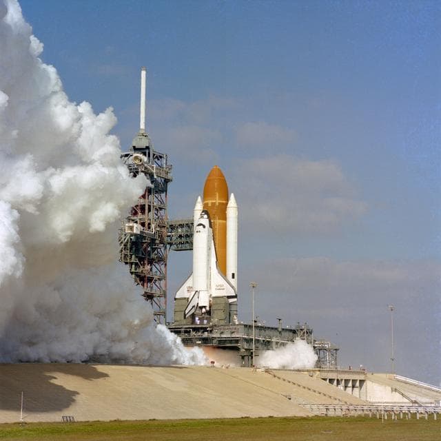 NASA image: View of the Flight Readiness Firing (FRF) of the Challengers engines