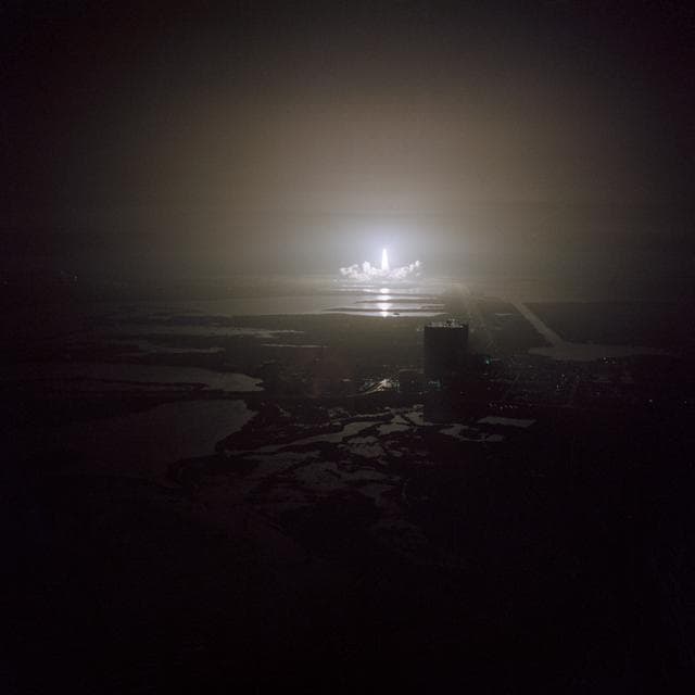 NASA image: LAUNCH - STS-8 - KSC