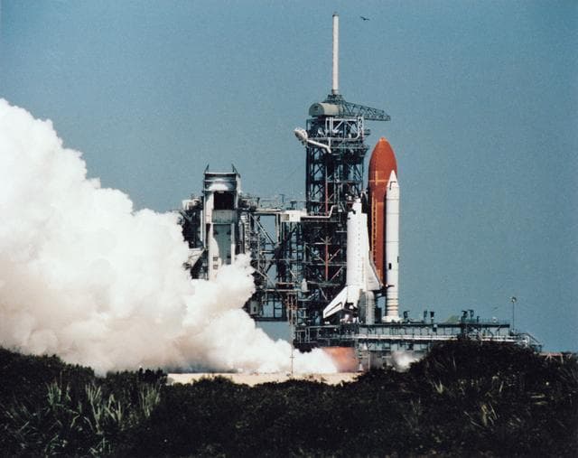 NASA image: TESTS (FLIGHT READINESS FIRING [FRF]) - STS-14/41D - CAPE