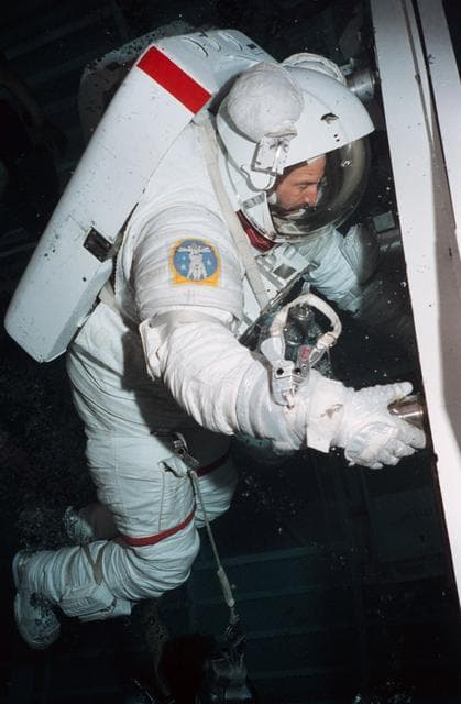 NASA image: STS-51E WETF Training