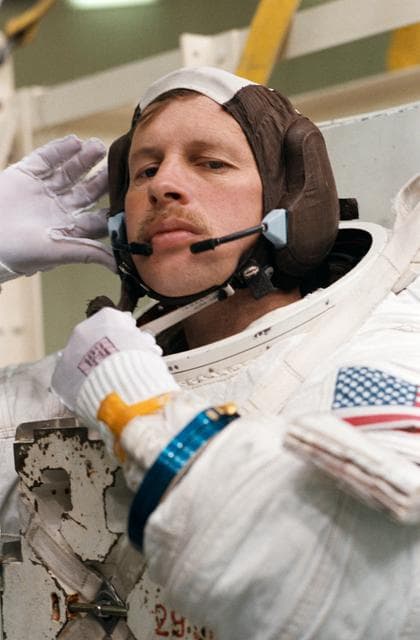 NASA image: Crew Training (SYNCOM IV) - STS-23/51D - JSC