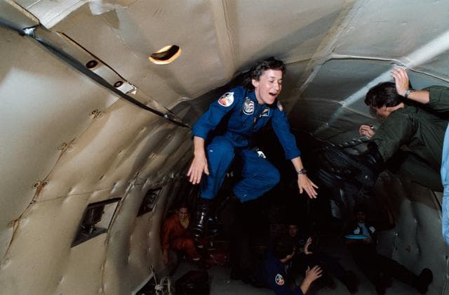 NASA image: Crew Training - STS-30/61B (Zero-G)
