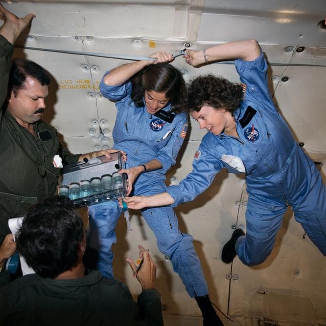 NASA image: Crew Training - STS-33/51L (Zero-G)