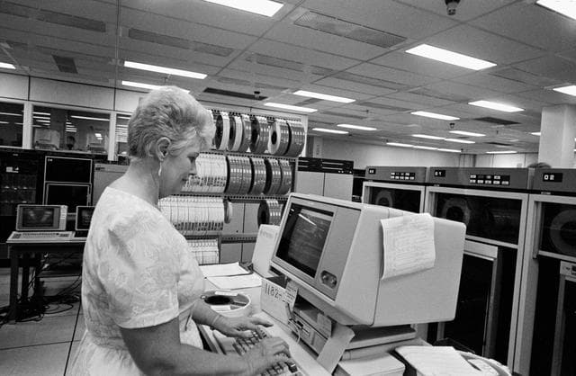 NASA image: Analysis of data on MADS recorder tape from the STS 51-L Challenger