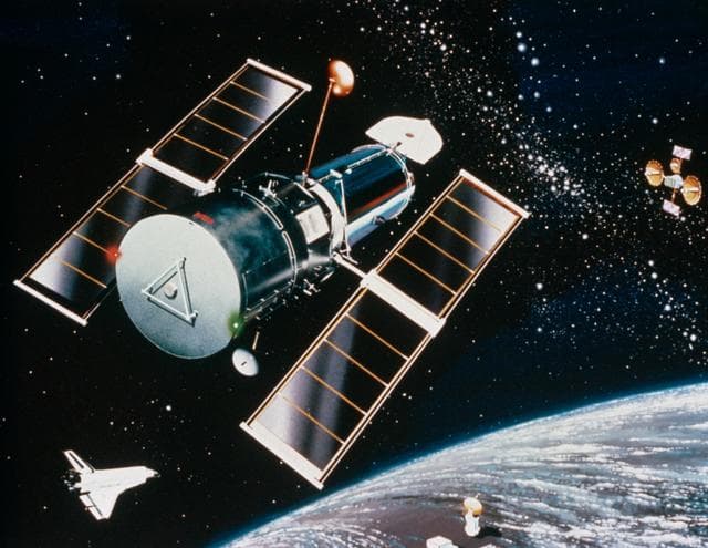 NASA image: Artist concept of the Hubble Space Telescope (HST) after STS-31 deployment