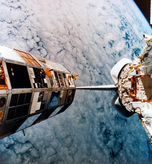 NASA image: Photo from Space Shuttle Mission 41-C of the Long  Duration Exposure