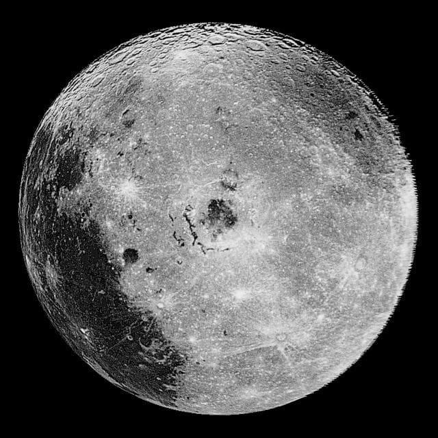 NASA image: Western hemisphere of the Moon taken by Galileo spacecraft