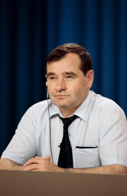 NASA image: Cosmonaut Strekalov during STS-71 news conference