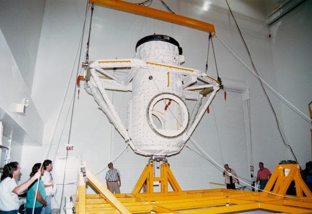 NASA image: STS-71 hardware assembly view