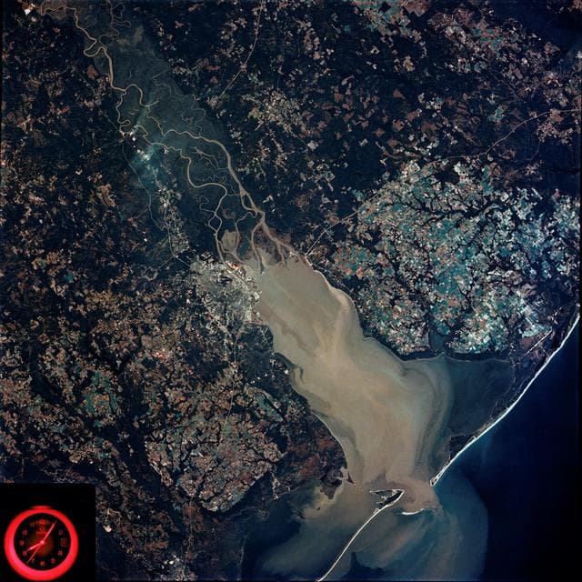 NASA image: Mobile Bay, Alabama area seen in Skylab 4 Earth Resources Experiment Package