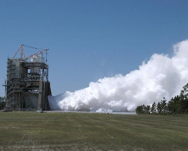NASA image: Last SSME test on A-1