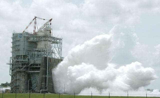 NASA image: Last planned Space Shuttle Main Engine Test