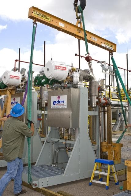 NASA image: CSG delivery and installation