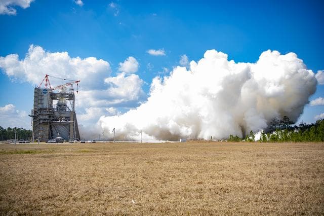 NASA image: NASA Enters Second Half of Key RS-25 Engine Certification Series