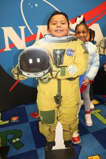 NASA image: NASA Engages the Artemis Generation in Capital City