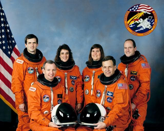 NASA image: STS-57 Endeavour, Orbiter Vehicle (OV) 105, official crew portrait