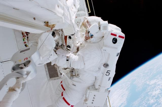 NASA image: Thomas during EVA in the payload bay