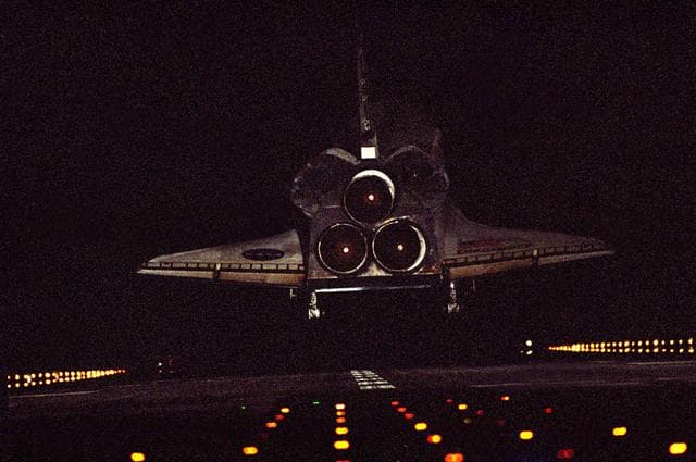 NASA image: STS102-S-015