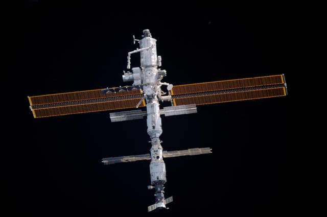 NASA image: Overall nadir view of ISS seen during flyaround
