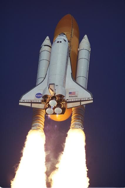 NASA image: STS106-s-015