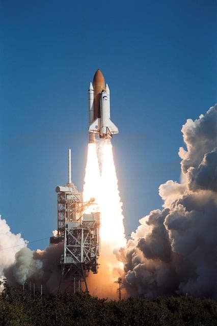 NASA image: STS107-S-015