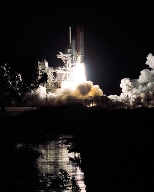 NASA image: STS109-S-006