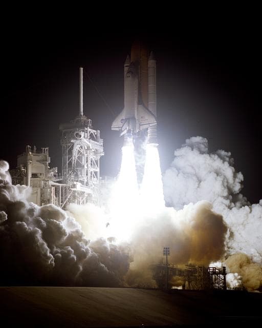 NASA image: STS109-S-007