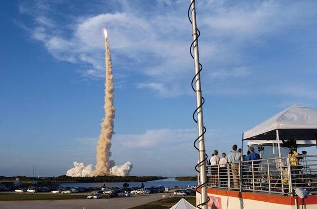 NASA image: STS117-S-018
