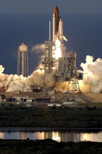 NASA image: STS117-S-020