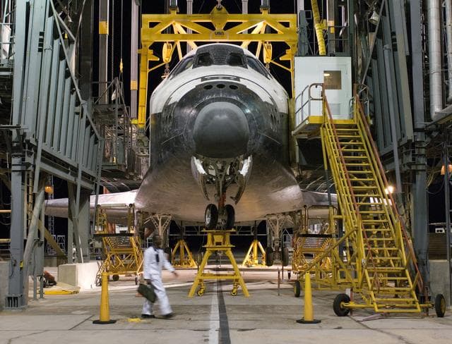 NASA image: STS-117 landing at Dryden