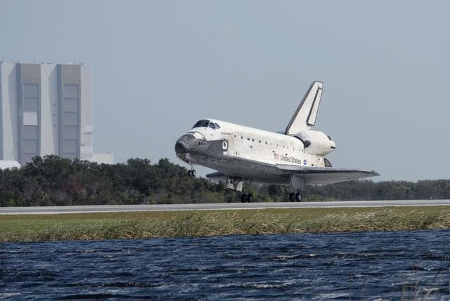 NASA image: STS-120 landing