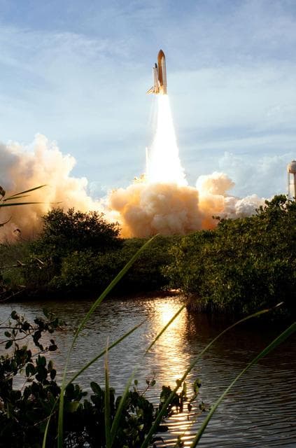 NASA image: 08pd0215