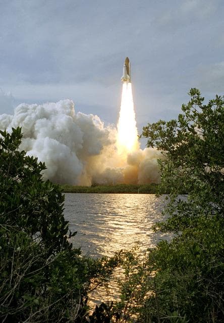 NASA image: 08pp0297
