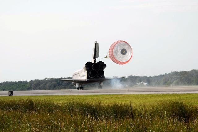 NASA image: 08pd0383